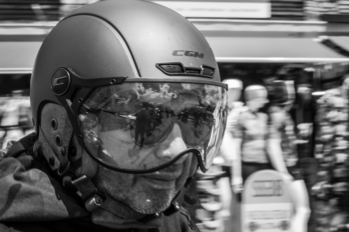 Motobiker, 2026